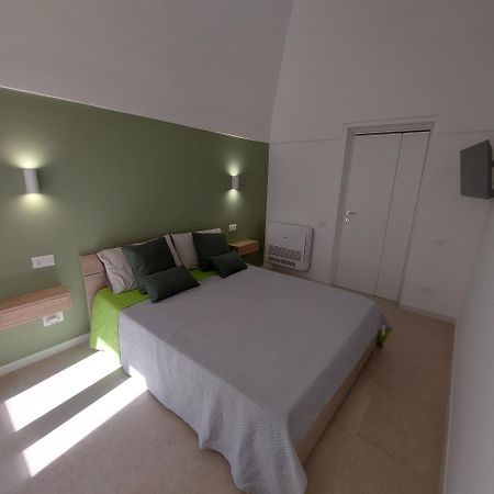 La Casa Di Alice Apartment Монополи Екстериор снимка